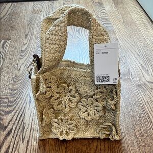 Elegant Cream Floral Woven Bag